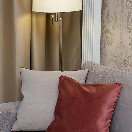 Royal Center Mennica By Renters Warsaw
