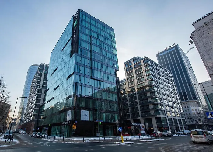 Royal Center Mennica By Renters Apartman