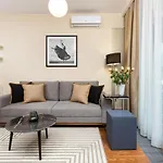 Royal Center Mennica By Renters Apartment